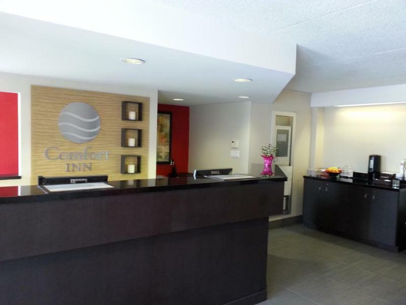 Comfort Inn Brantford Exterior photo